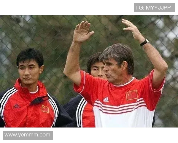 国内足球球星转行之路：勇敢迎接新挑战