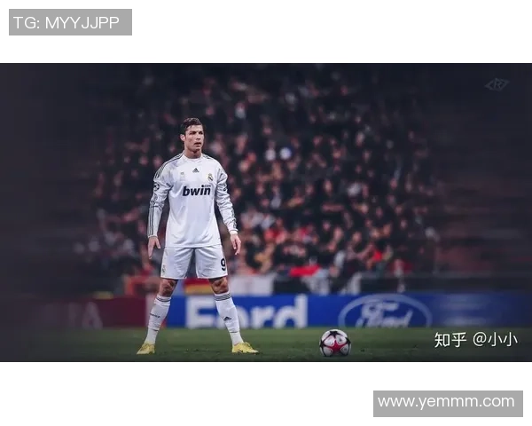 C罗最新主屏壁纸震撼上线 展现足球之王不凡风采